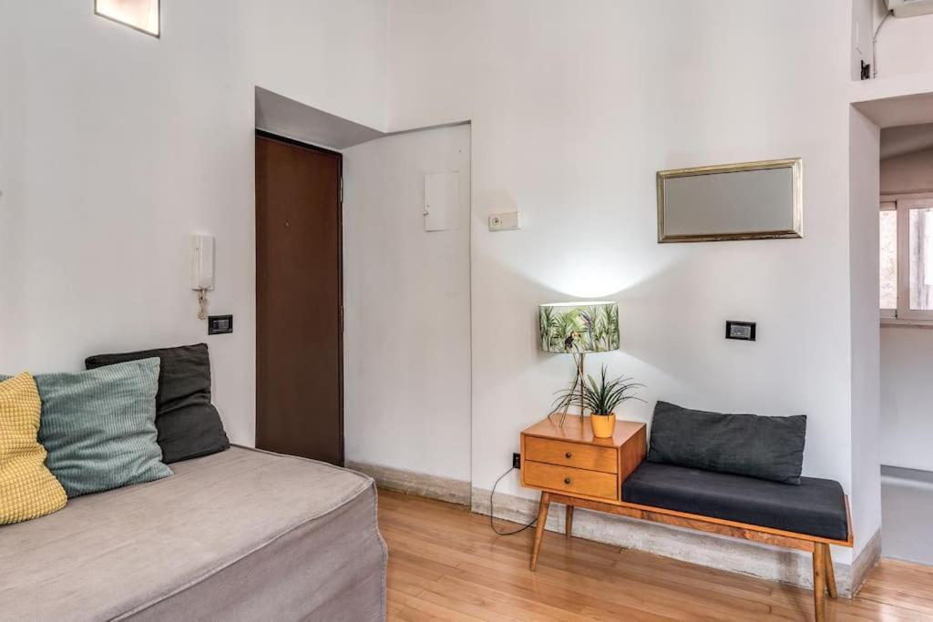 Appartamento Trastevere At Piazza Giuditta Arcuati Roma